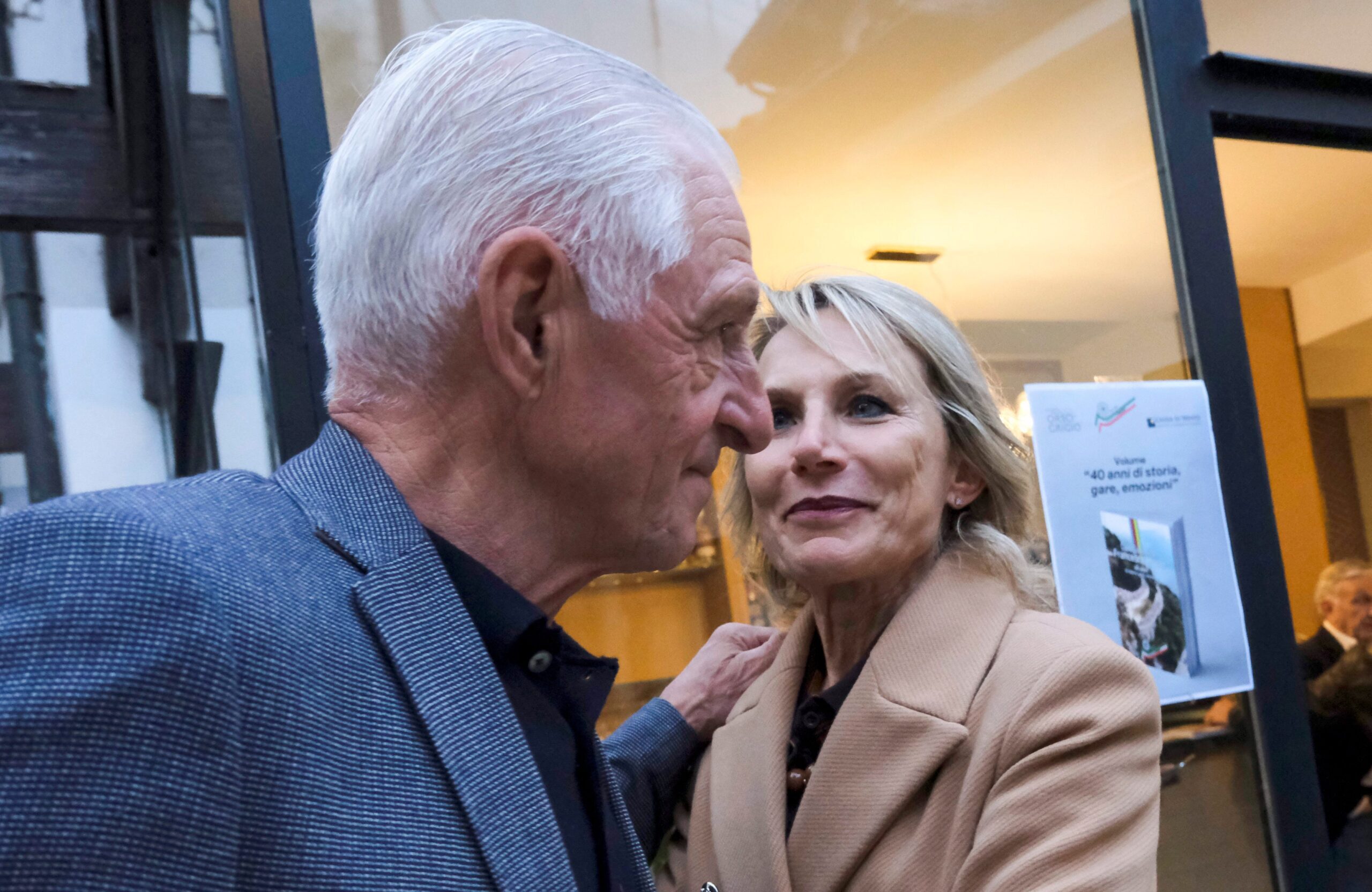 Francesco Moser, la nuova compagna Mara Mosole «Raccoglie fiori per me. È un orso, ma con humour» Francesco Moser, la nuova compagna Mara Mosole «Raccoglie fiori per me. È un orso, ma con humour»